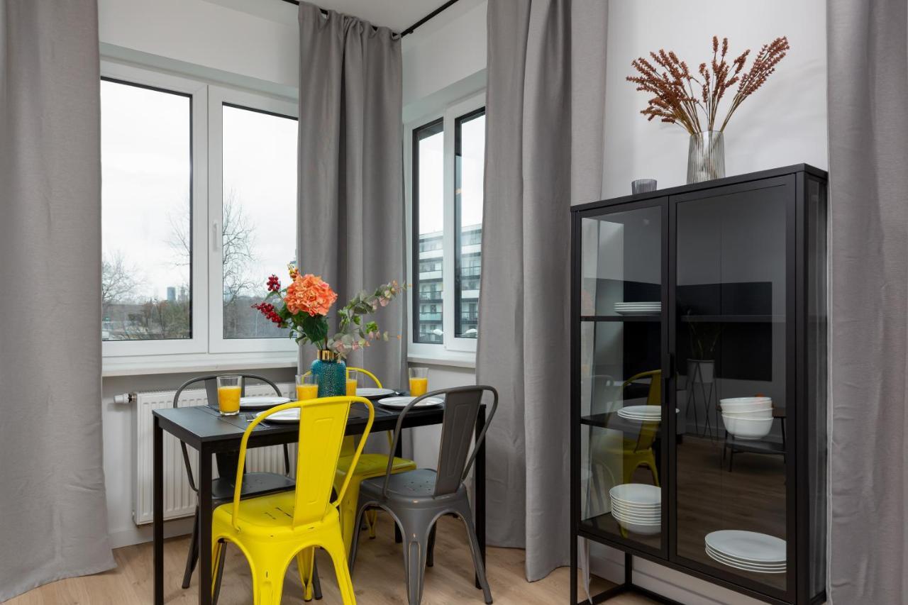Artistic Zoliborz Apartments By Noclegi Renters Varsovia Exterior foto