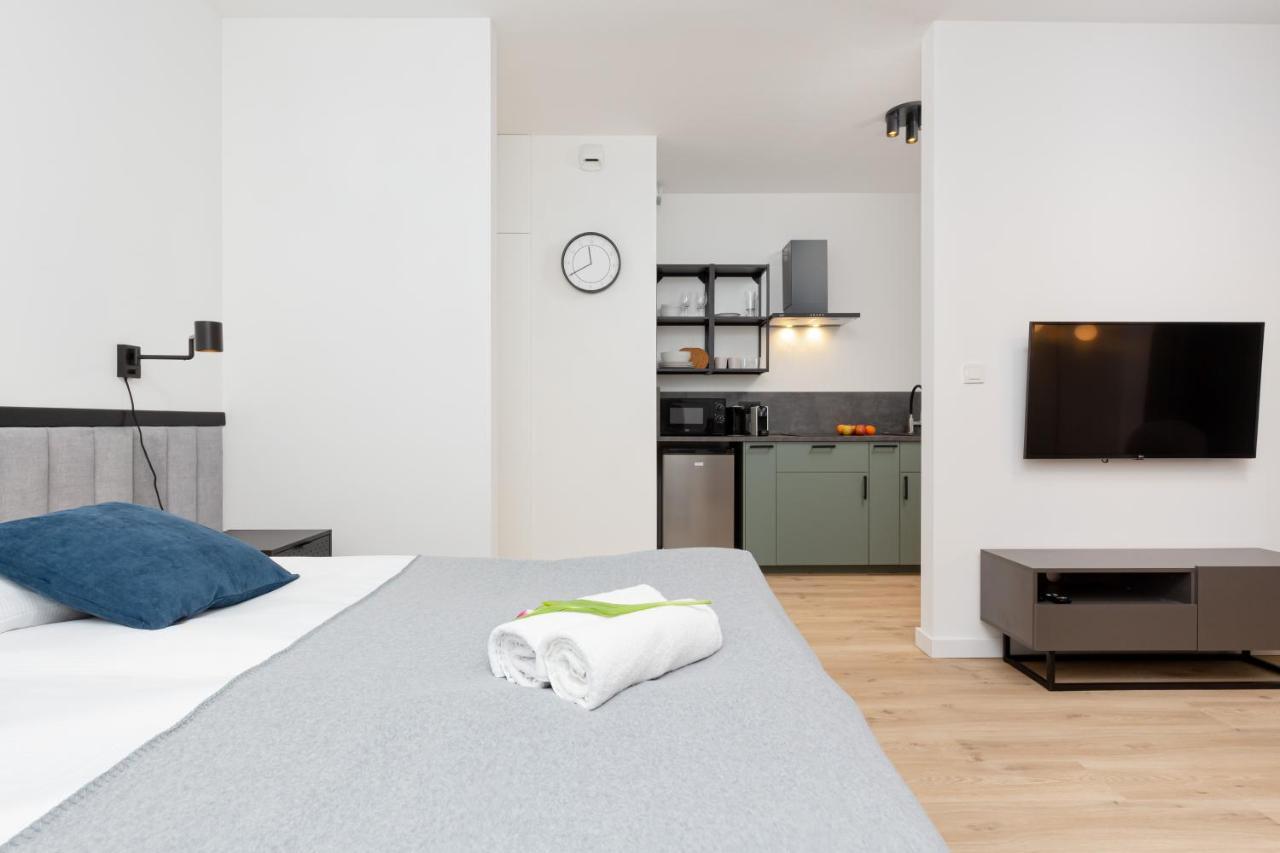 Artistic Zoliborz Apartments By Noclegi Renters Varsovia Exterior foto