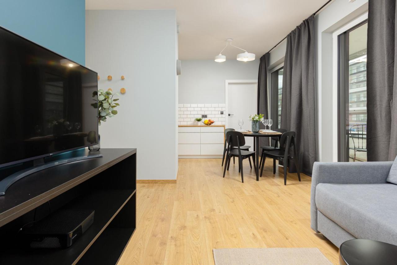 Artistic Zoliborz Apartments By Noclegi Renters Varsovia Exterior foto